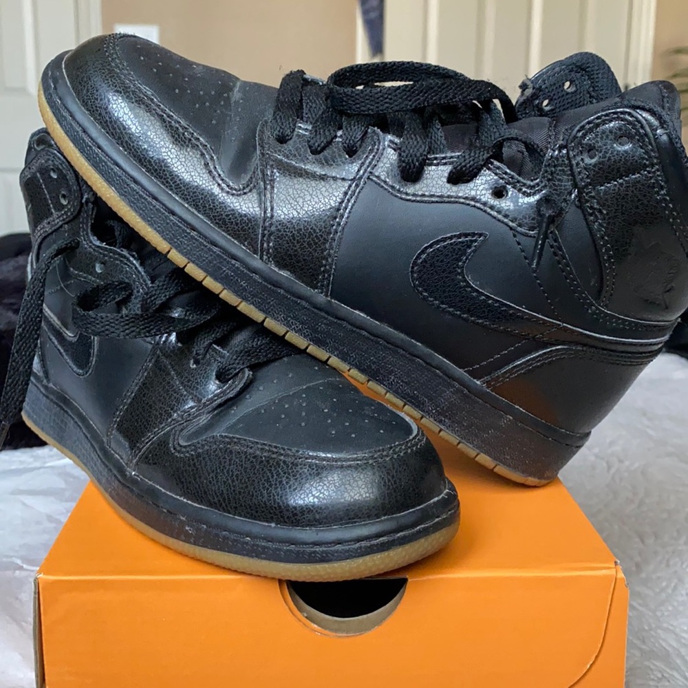 Air Jordan 1s HIGH